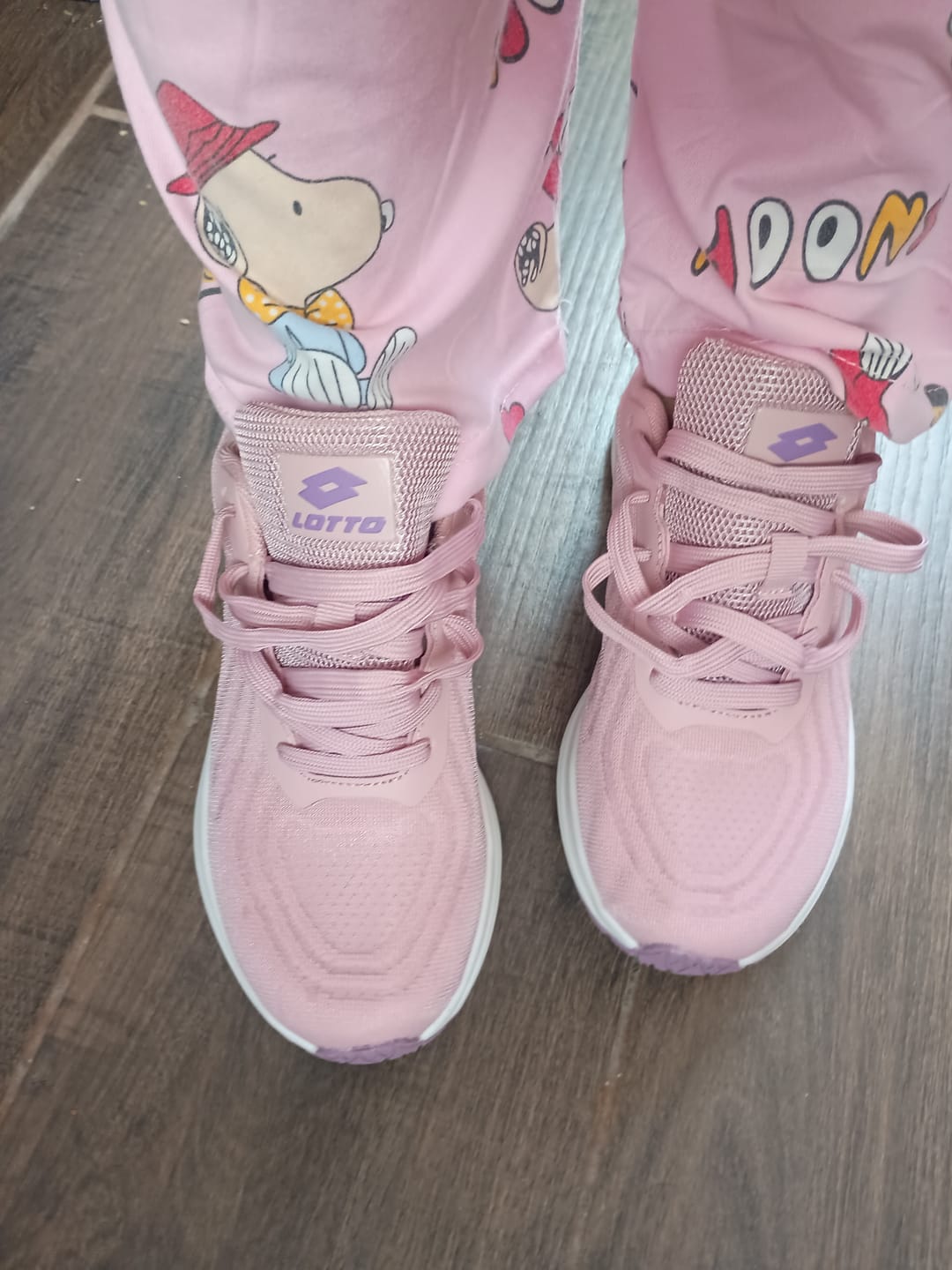 Customer photo review of Tenis Fantasy Women
