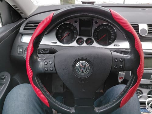 Customer photo review of Paar Lenkrad Style Hüllen
