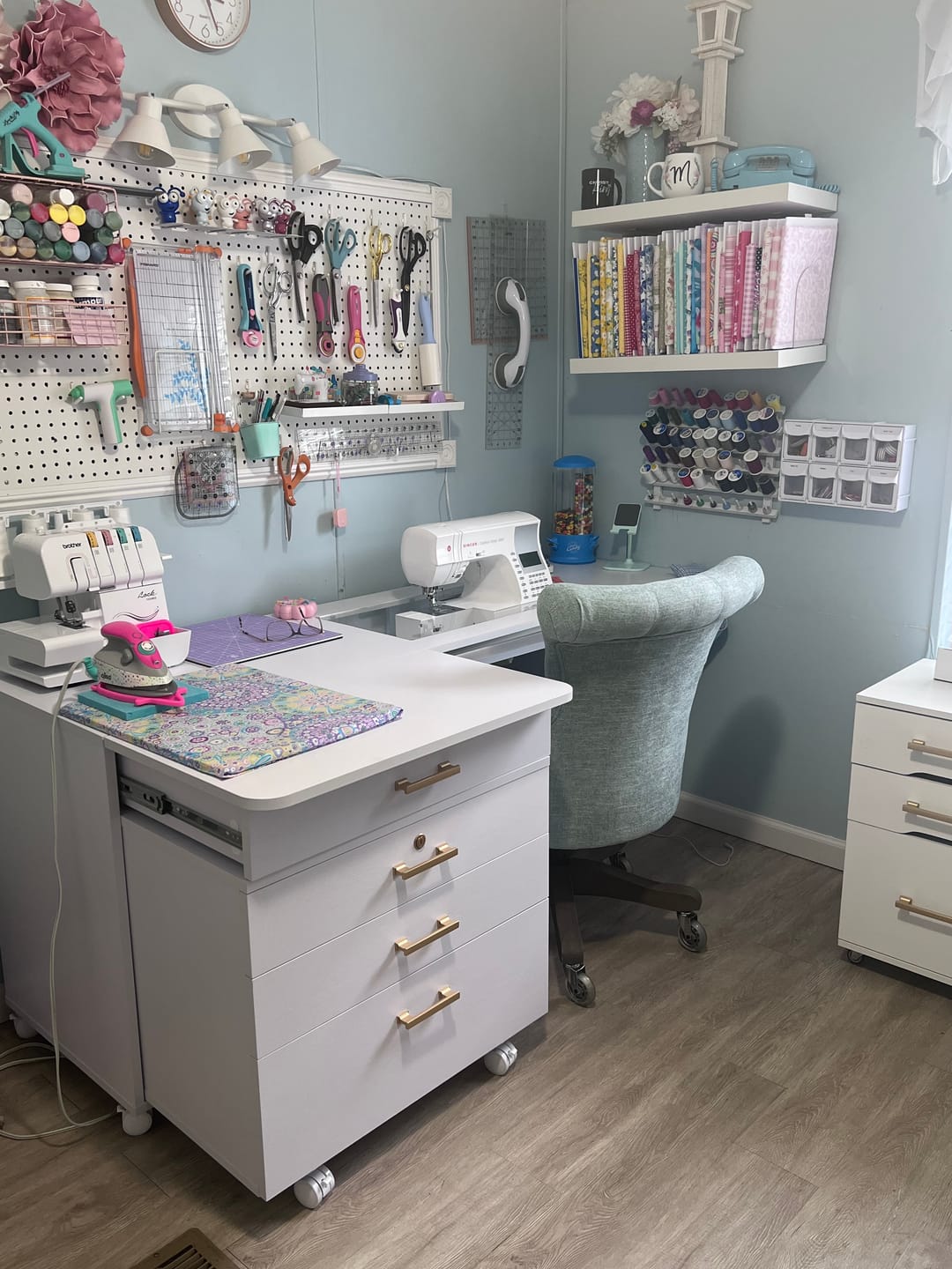 Customer photo review of Koala Quilter's Vision & Companion Chest Set