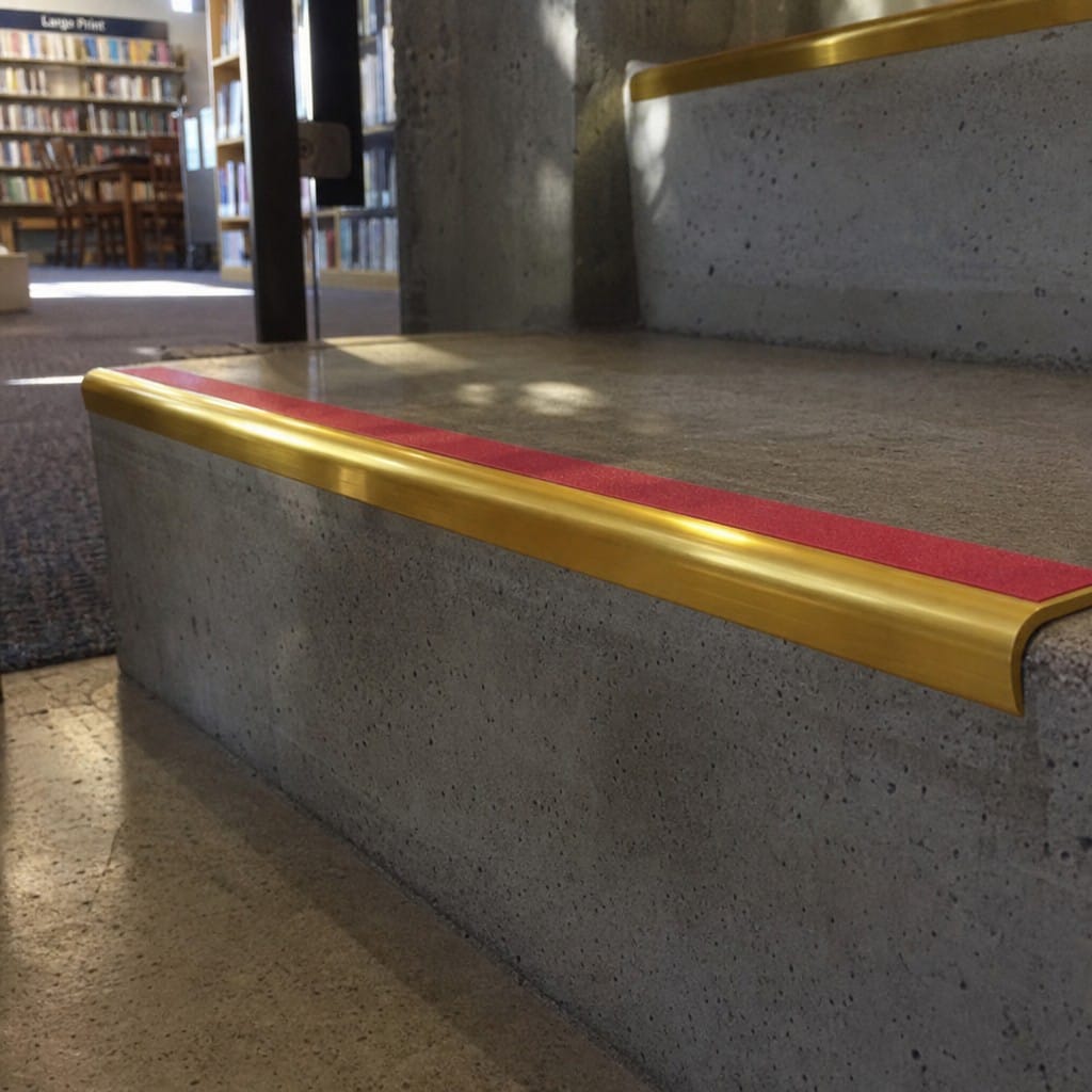 Customer photo review of Aluminium Bullnose Stair Nosing 3.22m Single Insert 39mm Riser