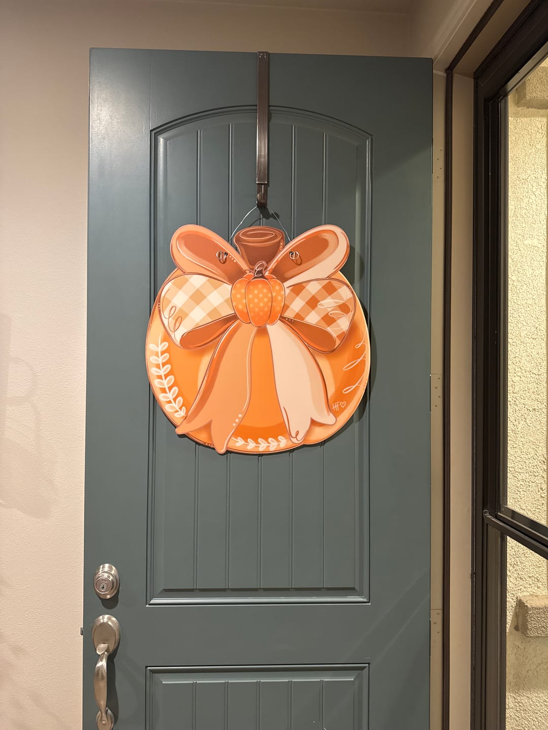 Customer photo review of Pumpkin Bow Door Hanger
