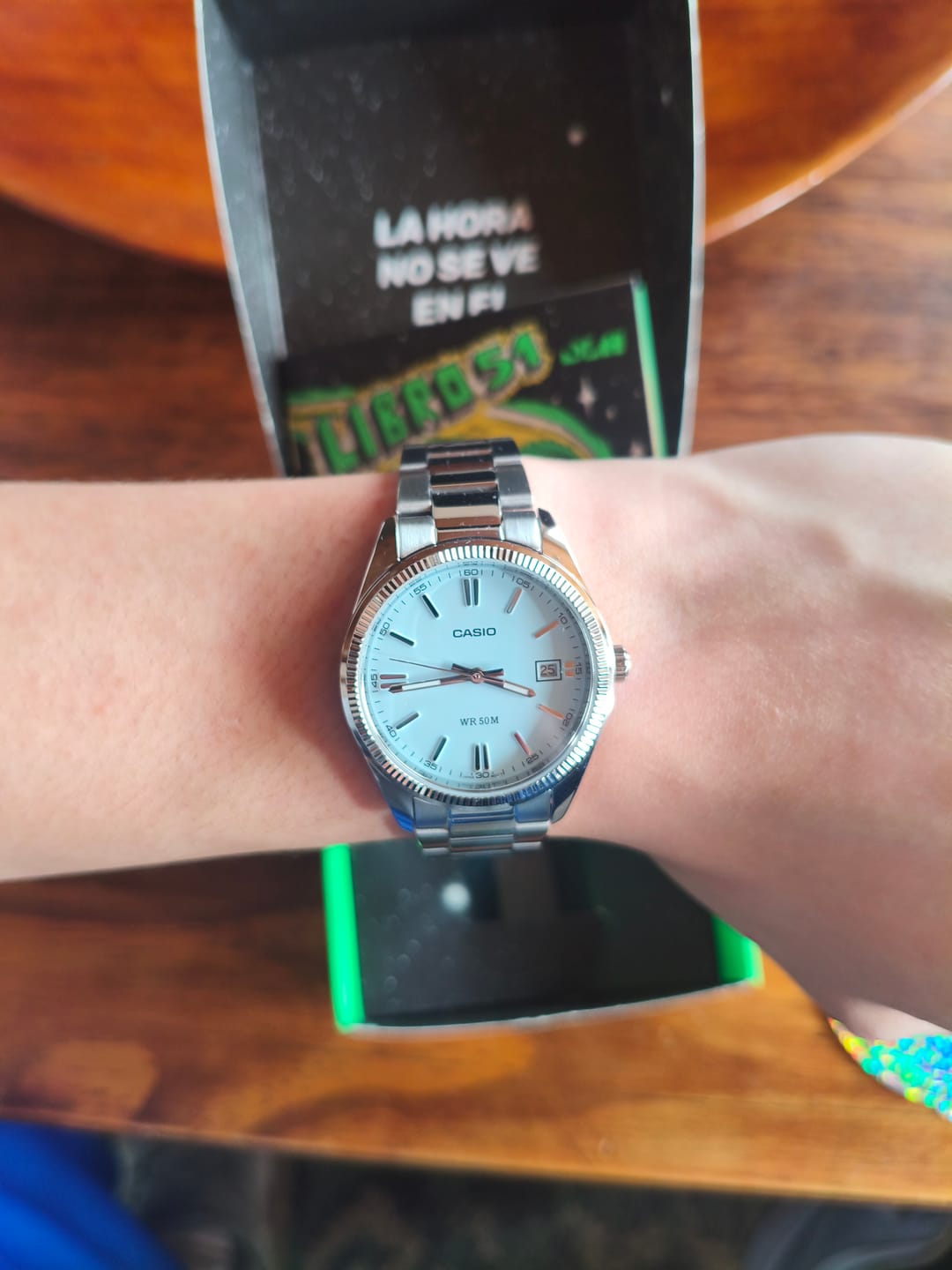 Customer photo review of Reloj Casio Análogo UTP-1302PD-2A2V Celeste Invierno 35mm