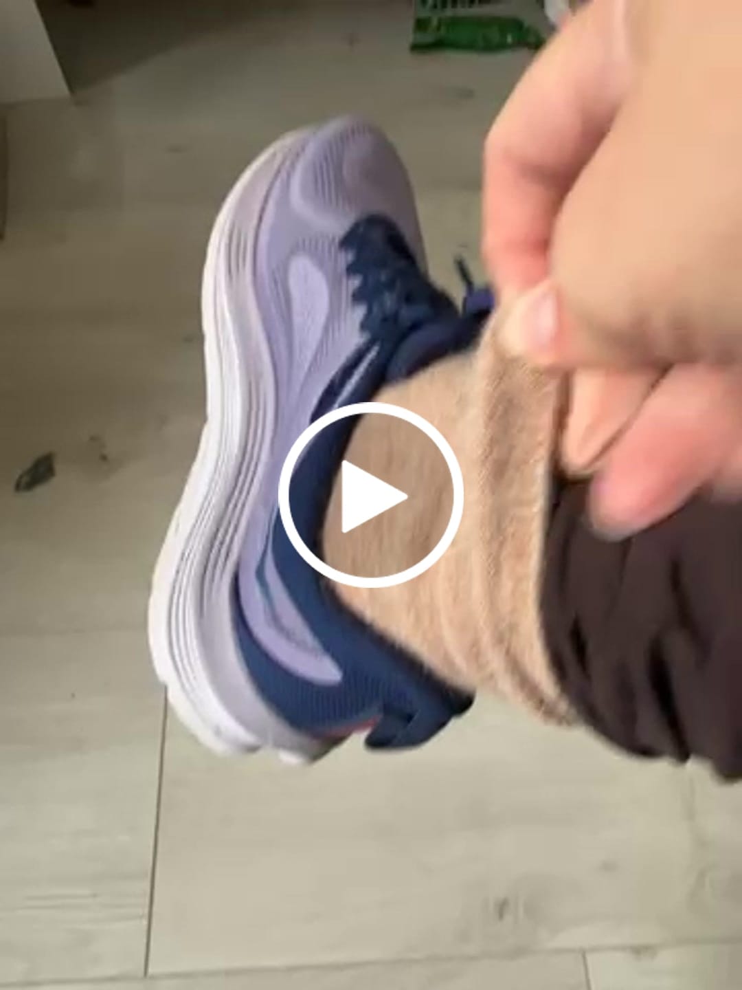 Customer video review of 4 Pairs Women Winter Warm Wool Socks