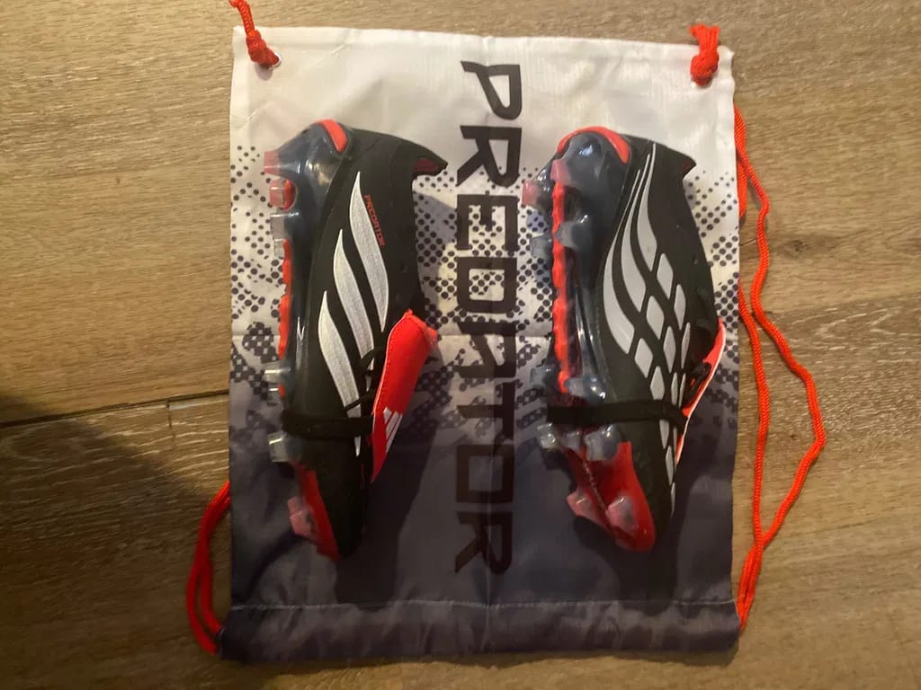 Customer photo review of Predator Elite FT FG - Immortal DNA