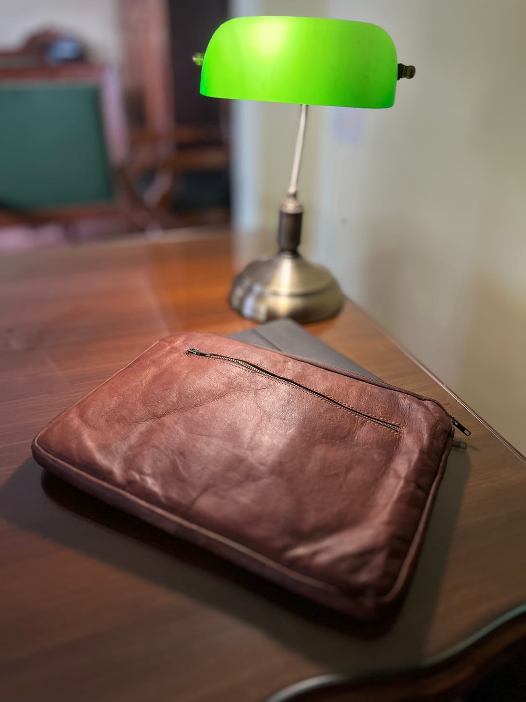 Customer photo review of Zento Laptop Sleeve - Dark Brown