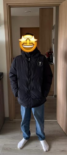 Customer photo review of Trapstar Irongate Detachable Hooded Puffer Jacket Black