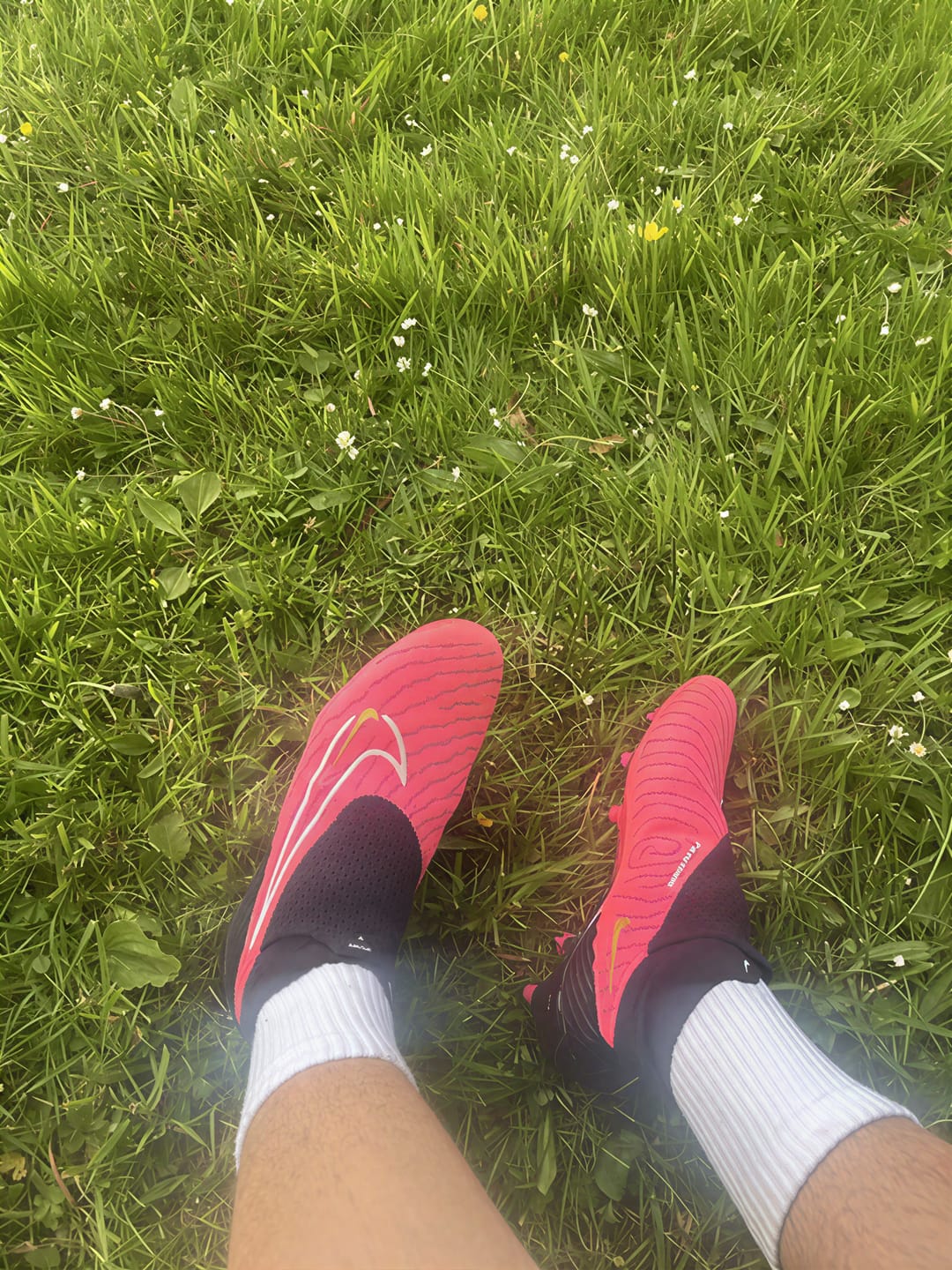 Customer photo review of Phantom GX High Elite FG Pink World Cup
