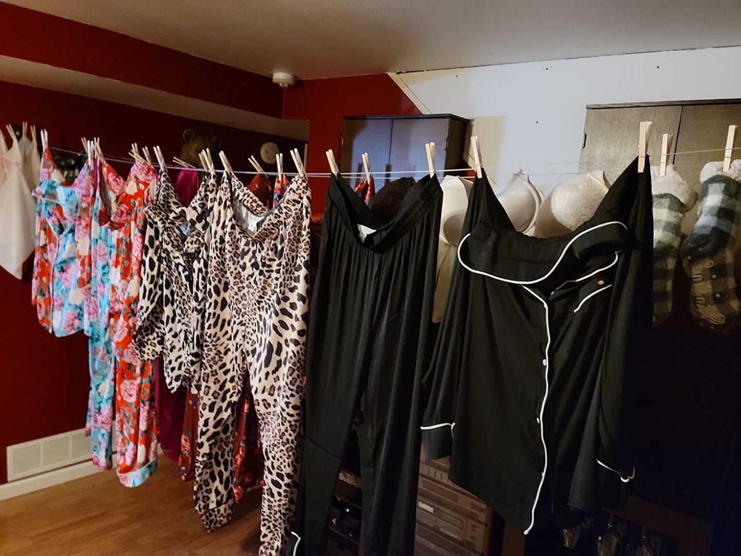 Customer photo review of DryLine™ Retractable Clothesline — 4 m Drying Line, Zero Space