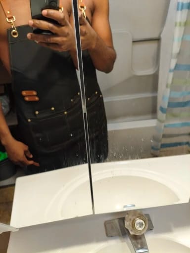 Customer photo review of Tablier de Potier