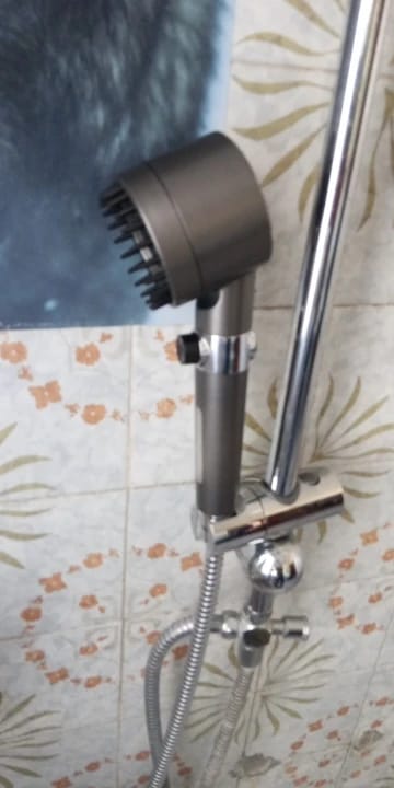 Customer photo review of Doccino Filtrante ZEROTRACCE: Meno Tracce e Più Pulizia nella Tua Doccia