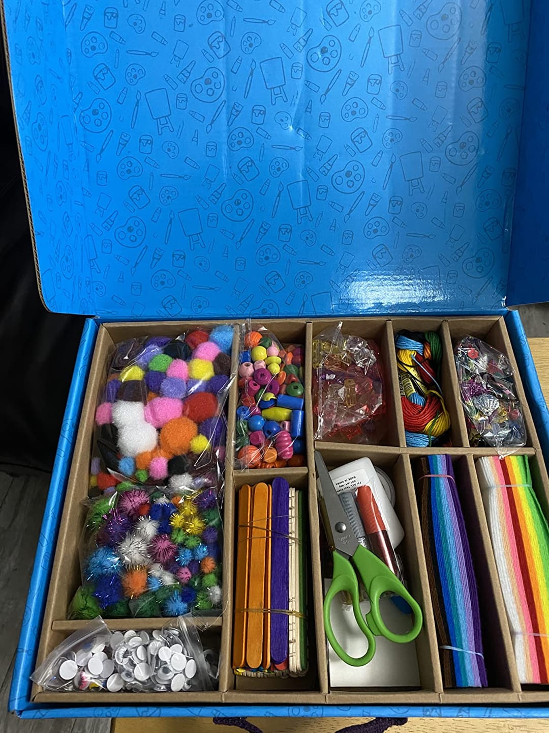 Customer photo review of Deluxe Craft Chest
