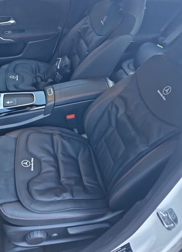 Customer photo review of Individuelles Kissen für die Rückbank des Autos