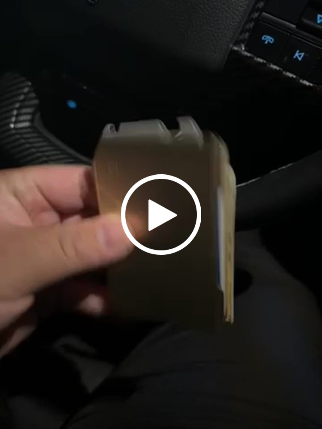 Customer video review of SK1 Special Edition Champagne Gold Slide Kick Wallet