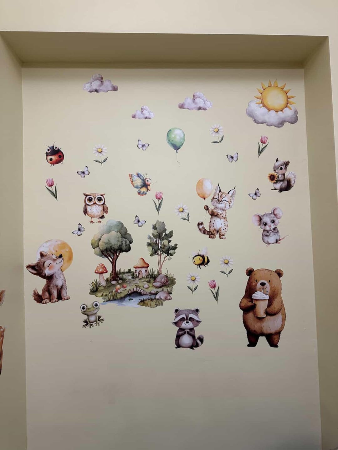 Customer photo review of Woodland Animal Wall decals (35.11)