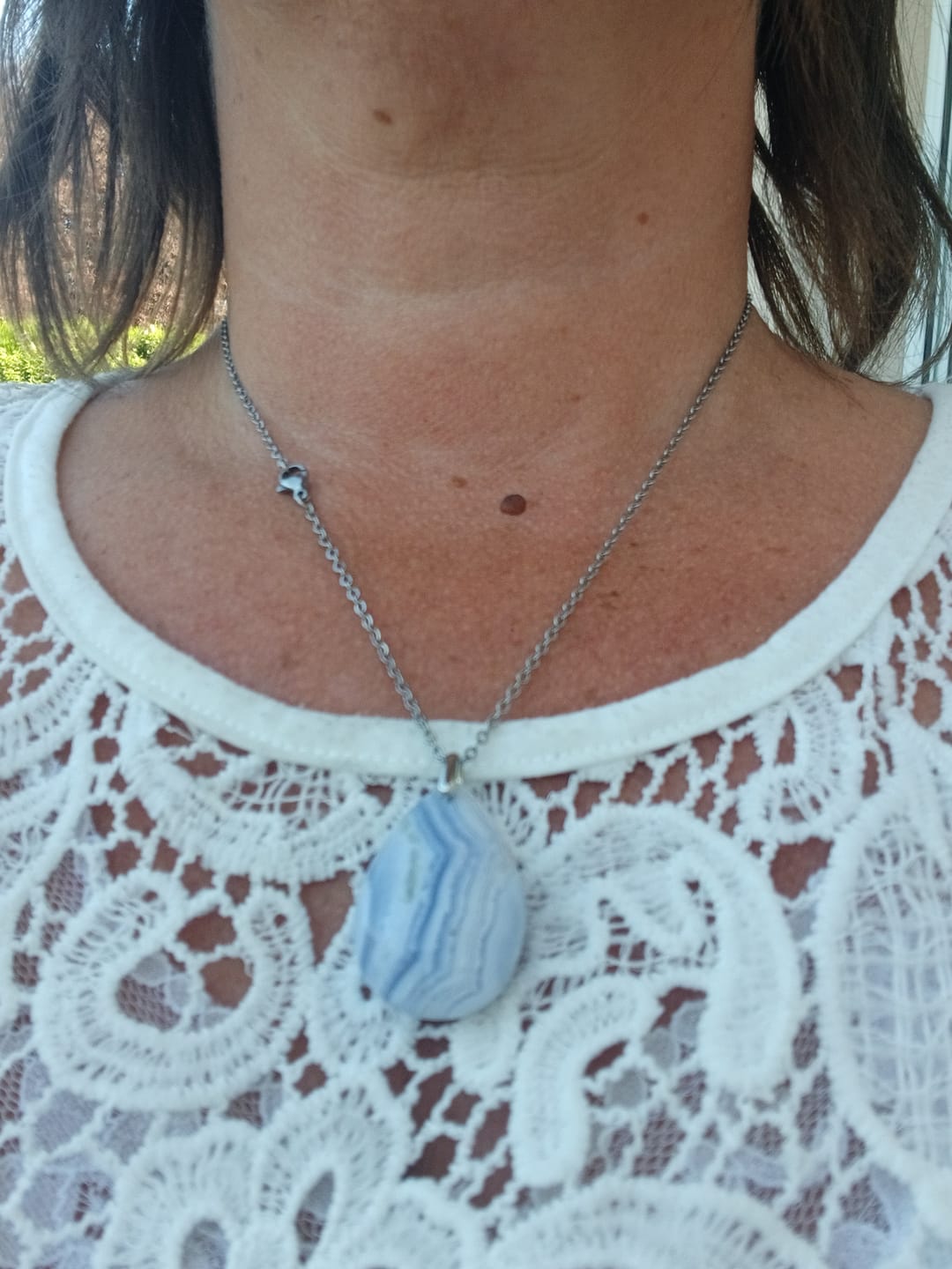 Customer photo review of Pendentif en Calcédoine