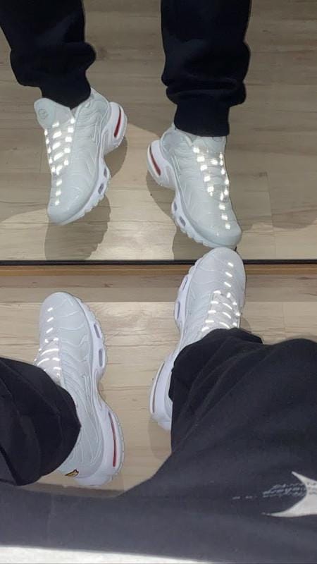Customer photo review of Air Max TN Plus "Triple White"