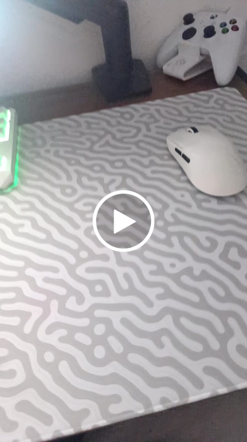 Customer video review of Wraith Studio Jungle Maze Deskmat