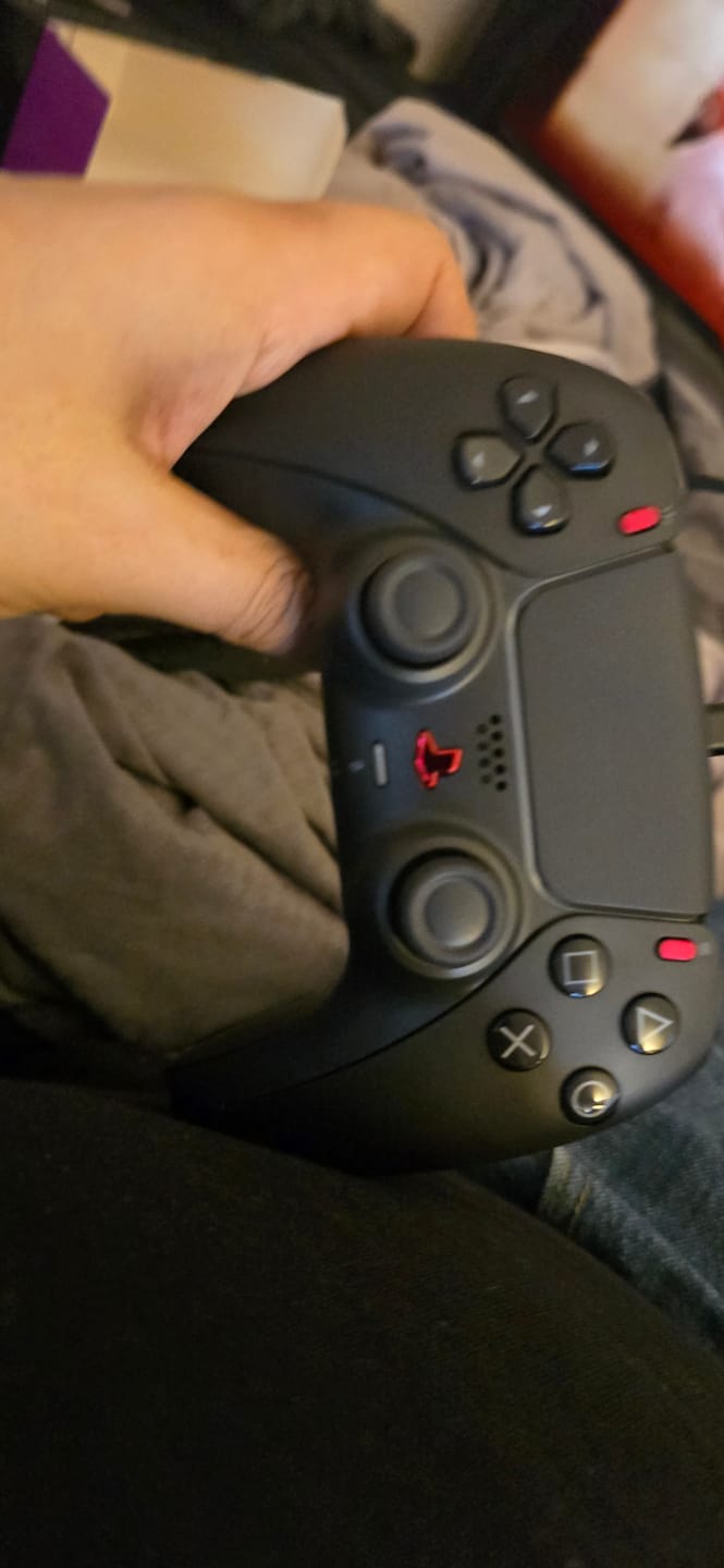 Customer photo review of PS5 CONTROLLER CUSTOMISER