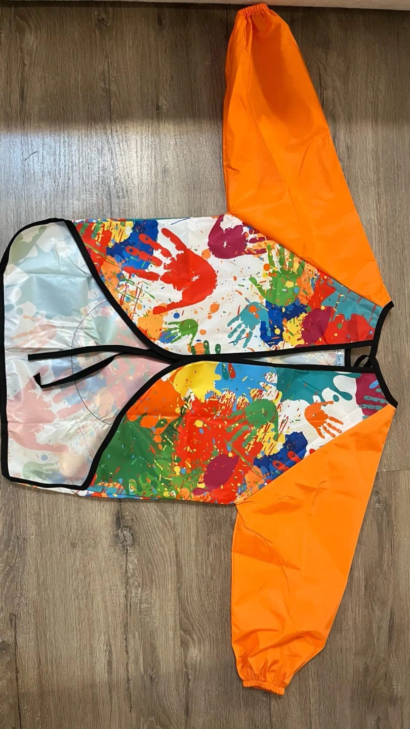Customer photo review of Tablier de Peinture Enfant Motif Empreintes
