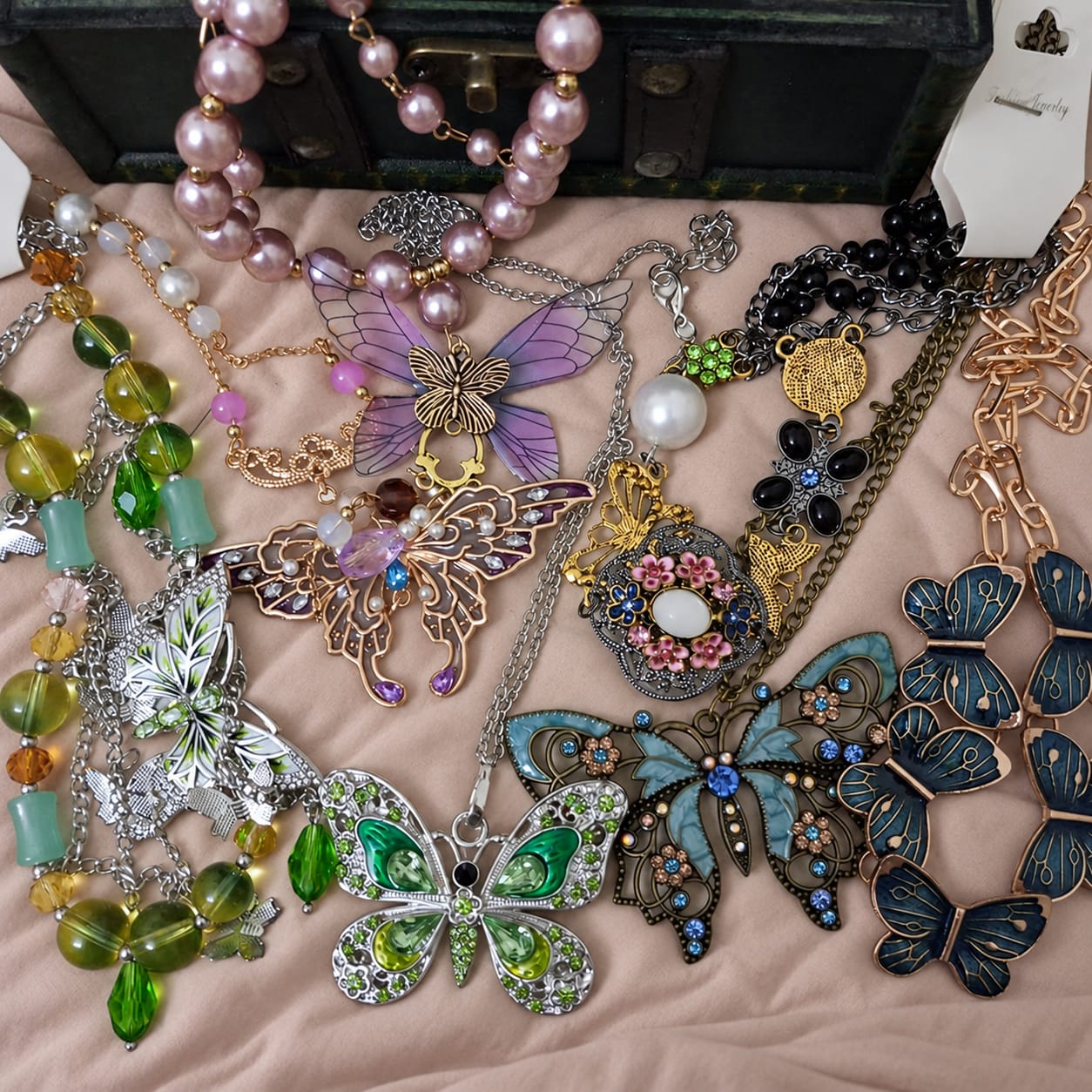 Customer photo review of Mystery Jewelry Jar