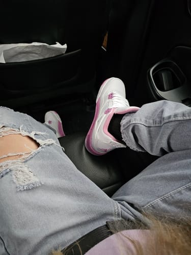 Customer photo review of Air Jordan 4 Pink Oreo