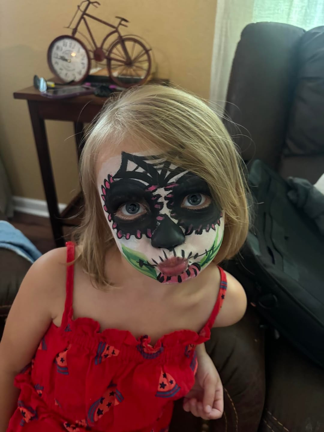 Customer photo review of Ultimate Party Pack - Face Paint for Kids