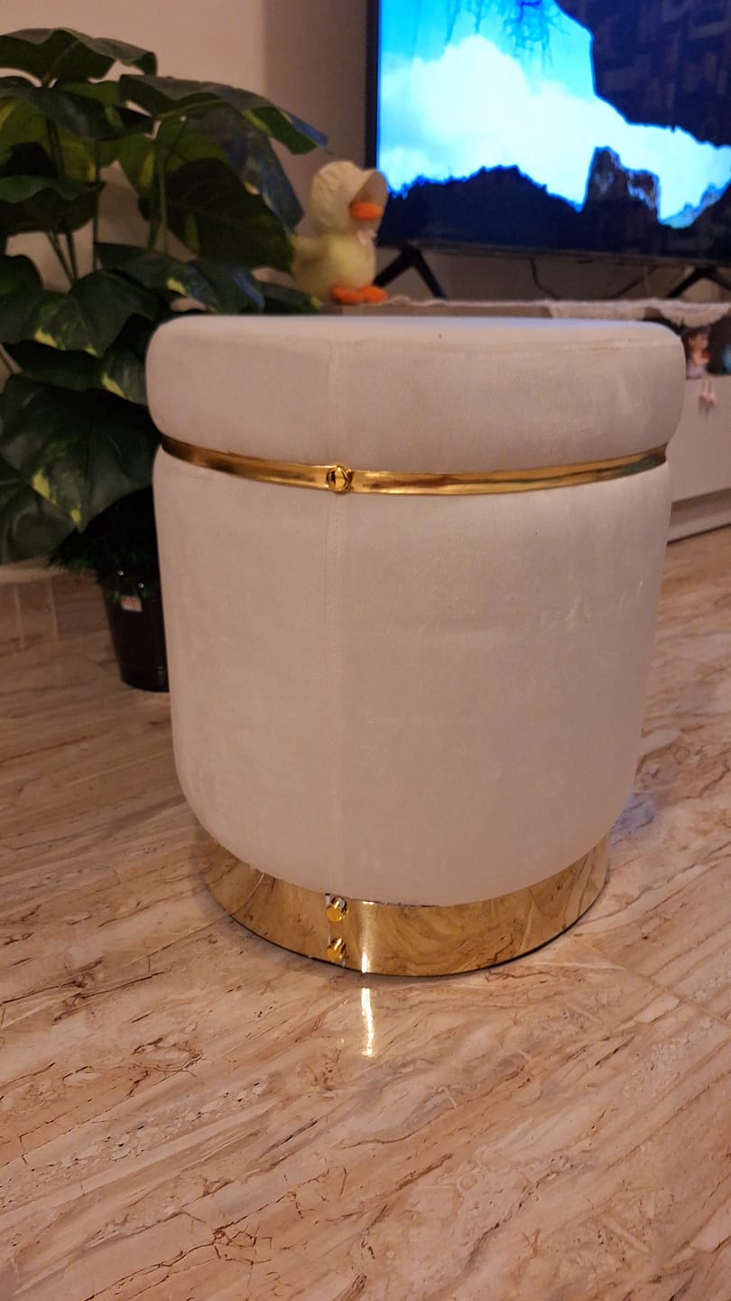 Customer photo review of بوف شيك هومز - أوف وايت - AC96