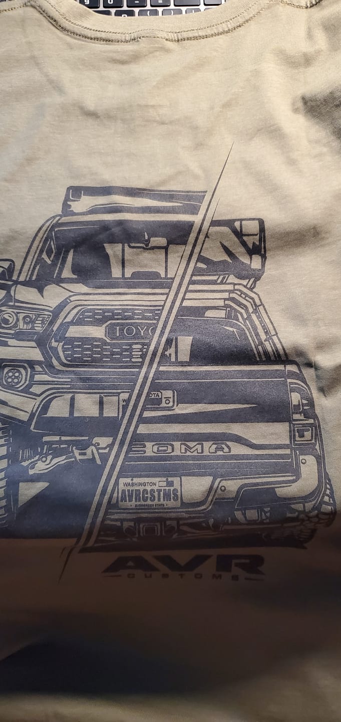 Customer photo review of Tacoma Split T Shirt- Army Green