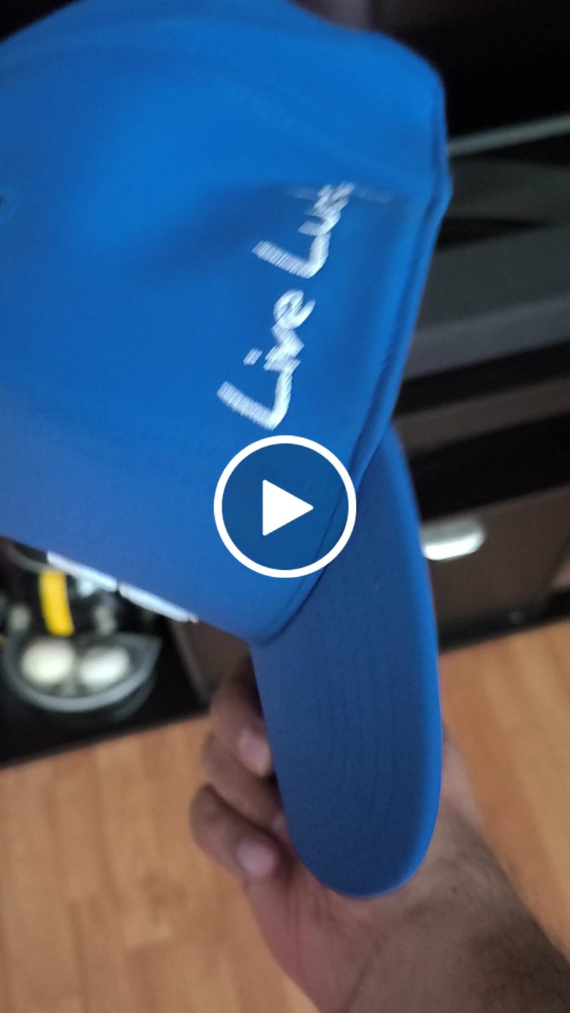 Customer video review of Gorra Black Clover BORREGOS Velcro Azul