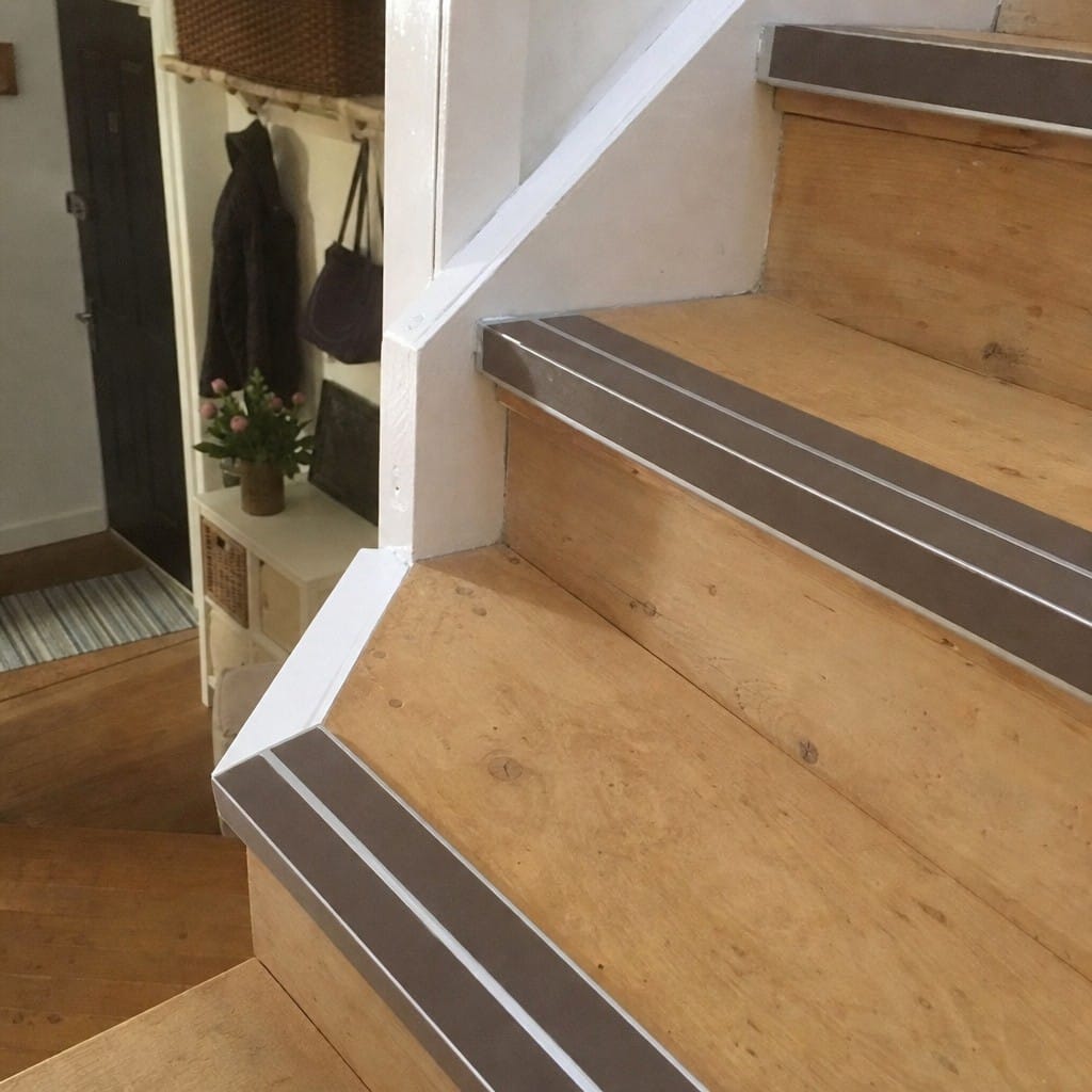 Customer photo review of Rake Back Stair Nosing 3.22m Double Channel Aluminium