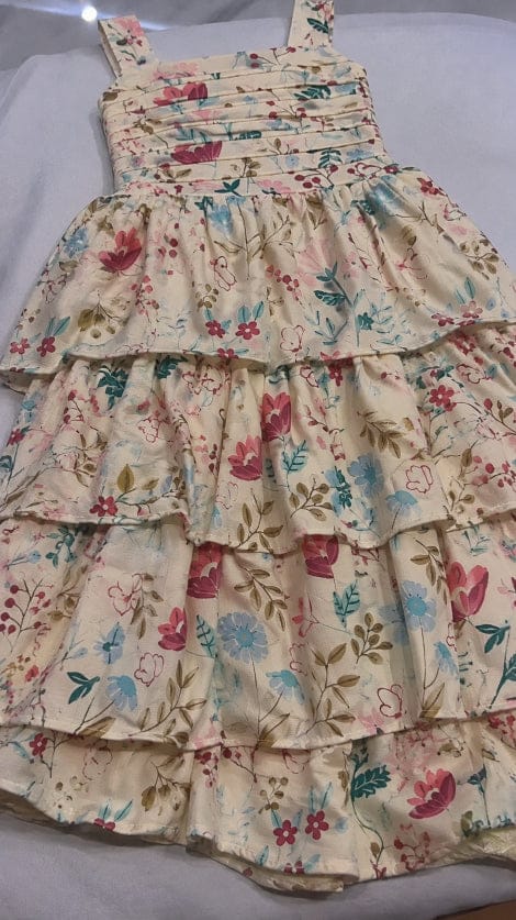 Customer photo review of Vestido para niña - Georgina Flores