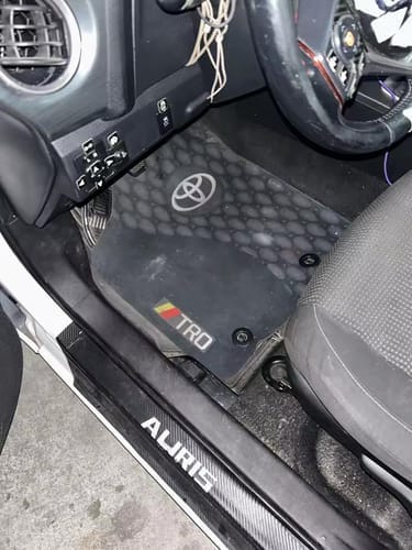 Customer photo review of Personalisierte Auto-Fußmatten