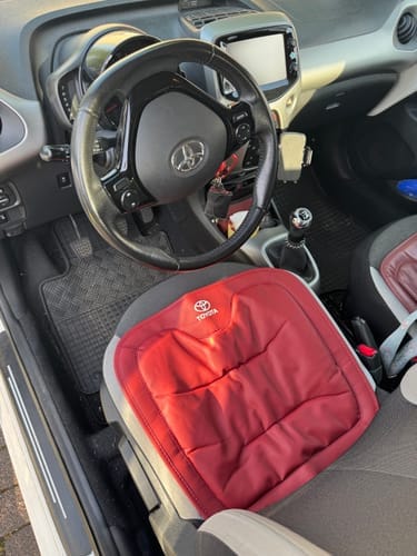 Customer photo review of Devano - Individuelles Autositzkissen
