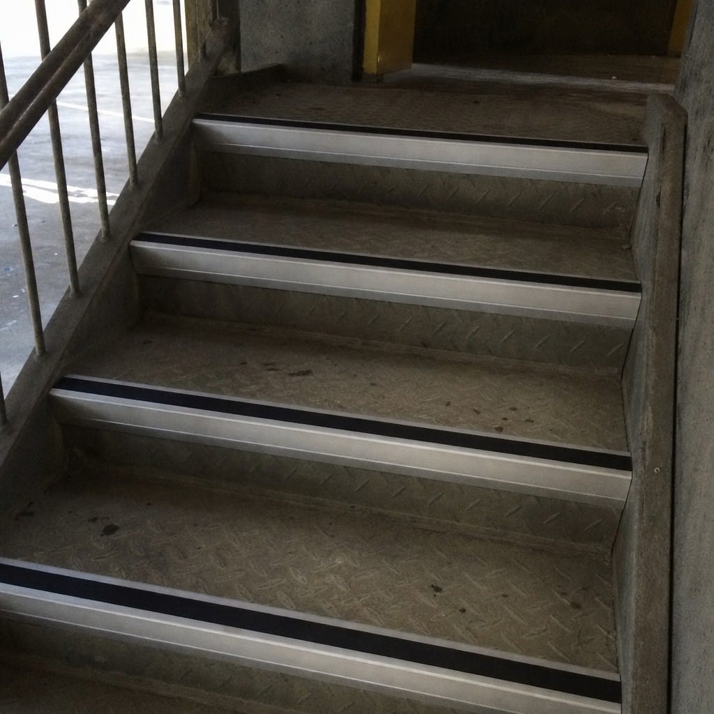 Customer photo review of Heavy Duty Chevron Aluminium Stair Nosing 2.75m, Single Insert, 65mm Riser