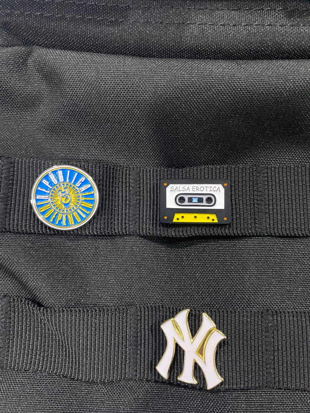 Customer photo review of VZLA Cassette Salsa Pin