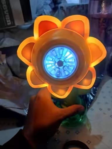 Customer photo review of BloomBubble™ Dancing Sunflower Bubble Machine — Lights Up & Swings