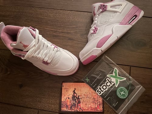 Customer photo review of Air Jordan 4 Pink Oreo