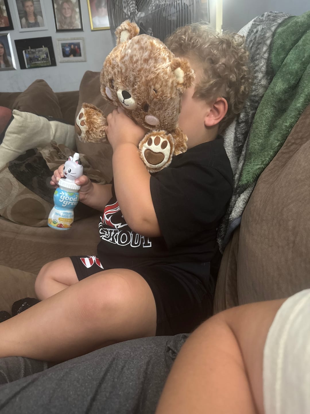 Customer photo review of Ganz Nashie Plush Bear