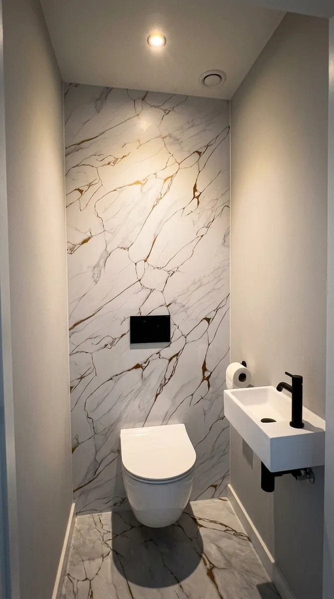 Customer photo review of Panneau PVC - Effet Marbre Blanc Gris - 250 x 120 cm – 100% Imperméable - 15 ans Garantie