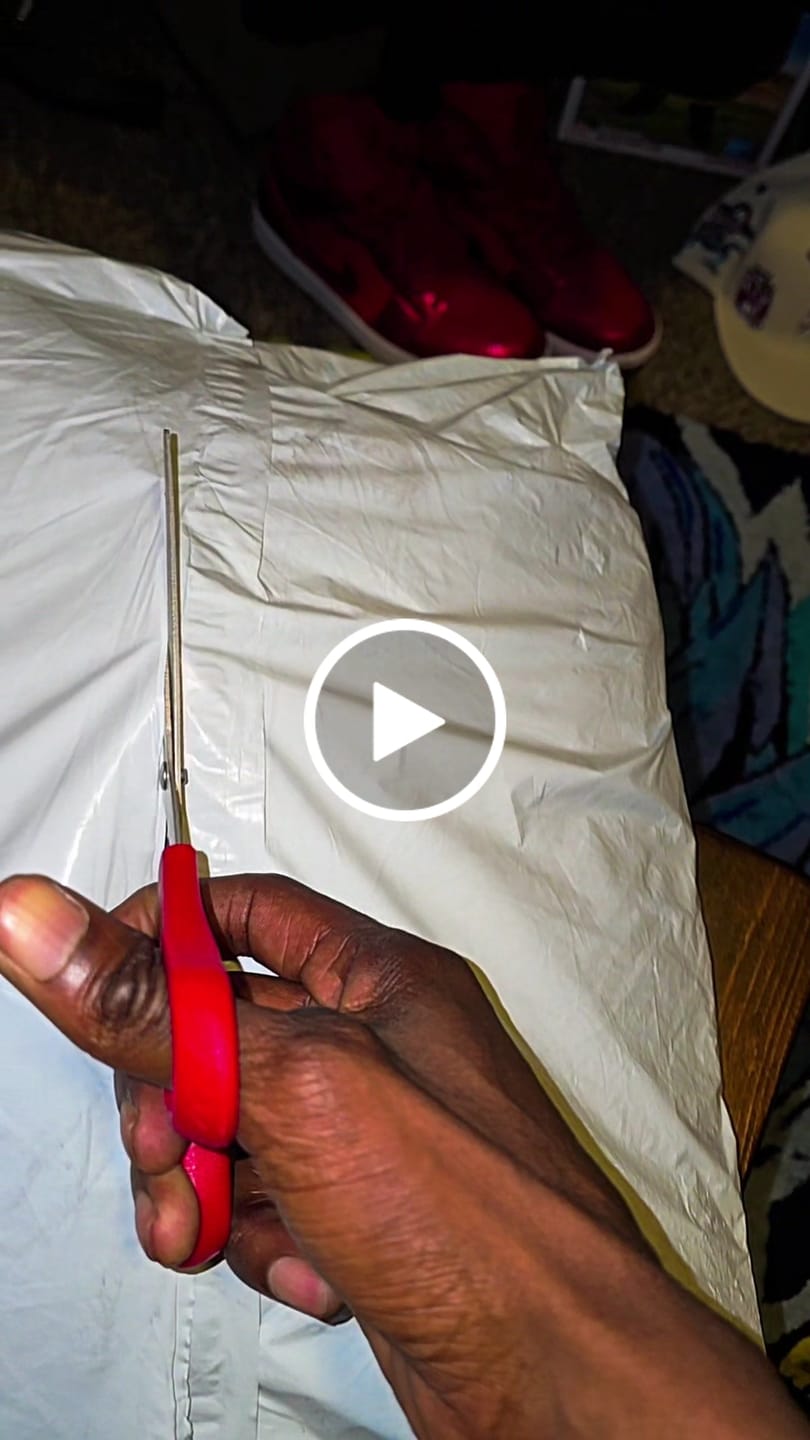 Customer video review of CLAYFACE [COLLAB] EARLY