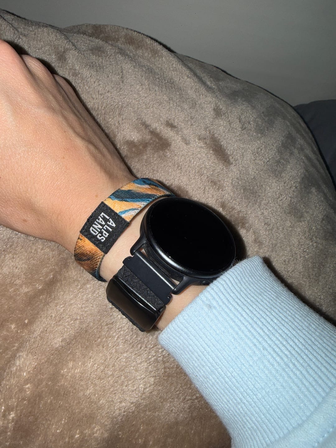 Customer photo review of Believe you can and you will - Elastisches Armband