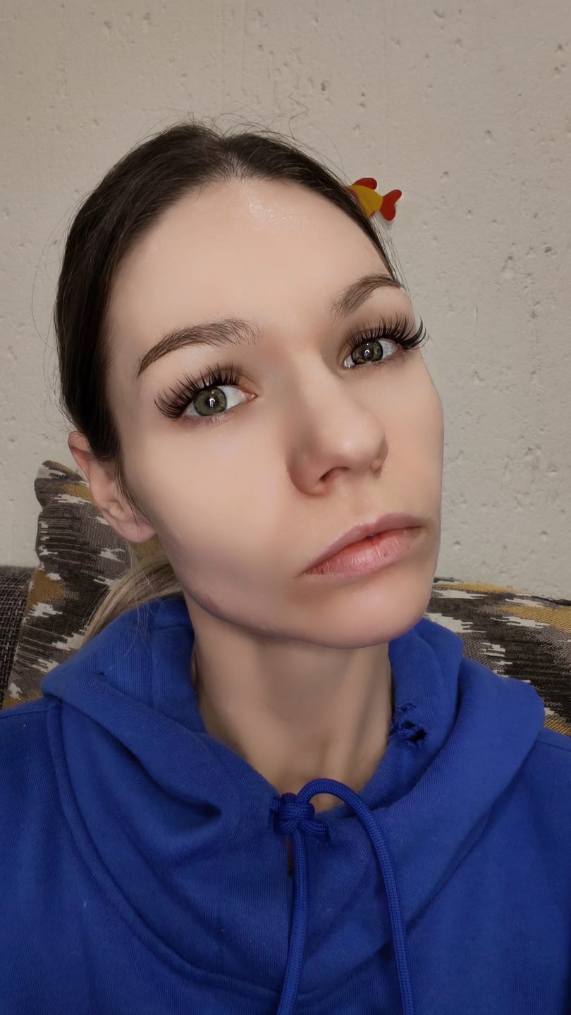 Customer photo review of Flora Lash Kit