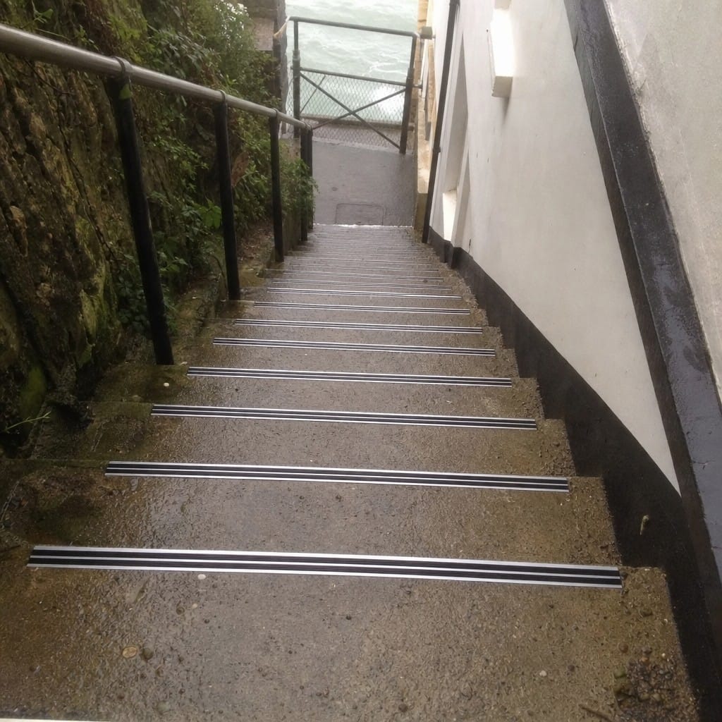 Customer photo review of Anti-Slip Aluminium Stair Nosing with Rubber Inserts for Safety