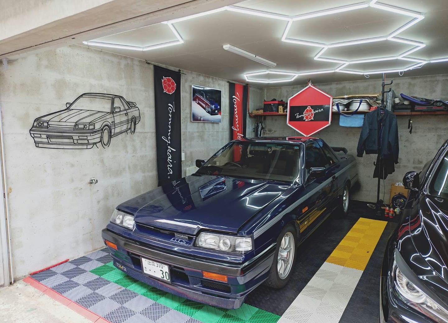 Customer photo review of Your Custom Car Silhouette Metal Wall Art Service