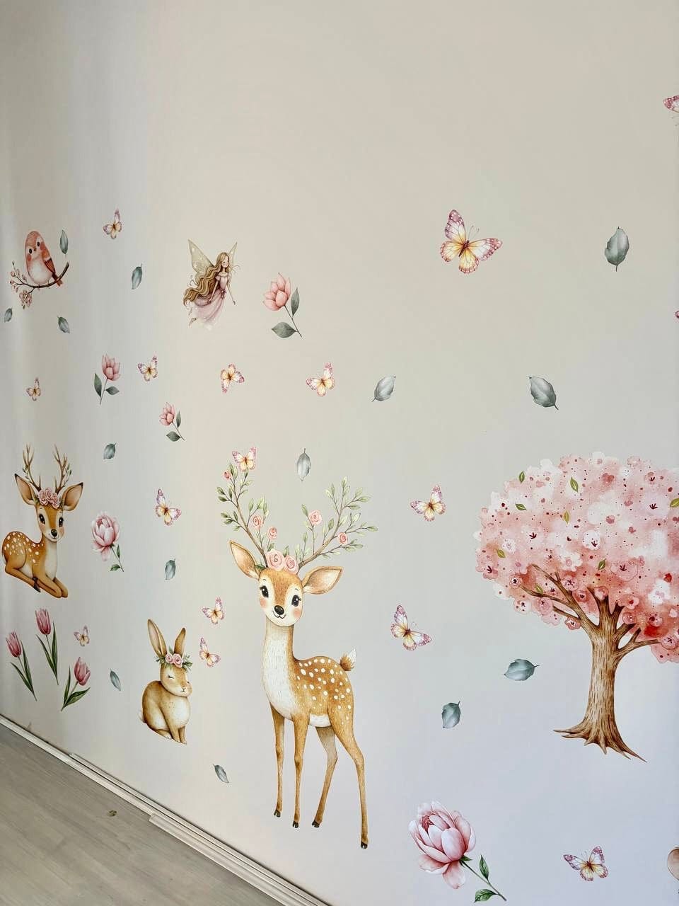Customer photo review of Woodland Animal Wall Decals 5.66