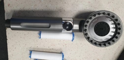 Customer photo review of Doccino Filtrante ZEROTRACCE: Meno Tracce e Più Pulizia nella Tua Doccia