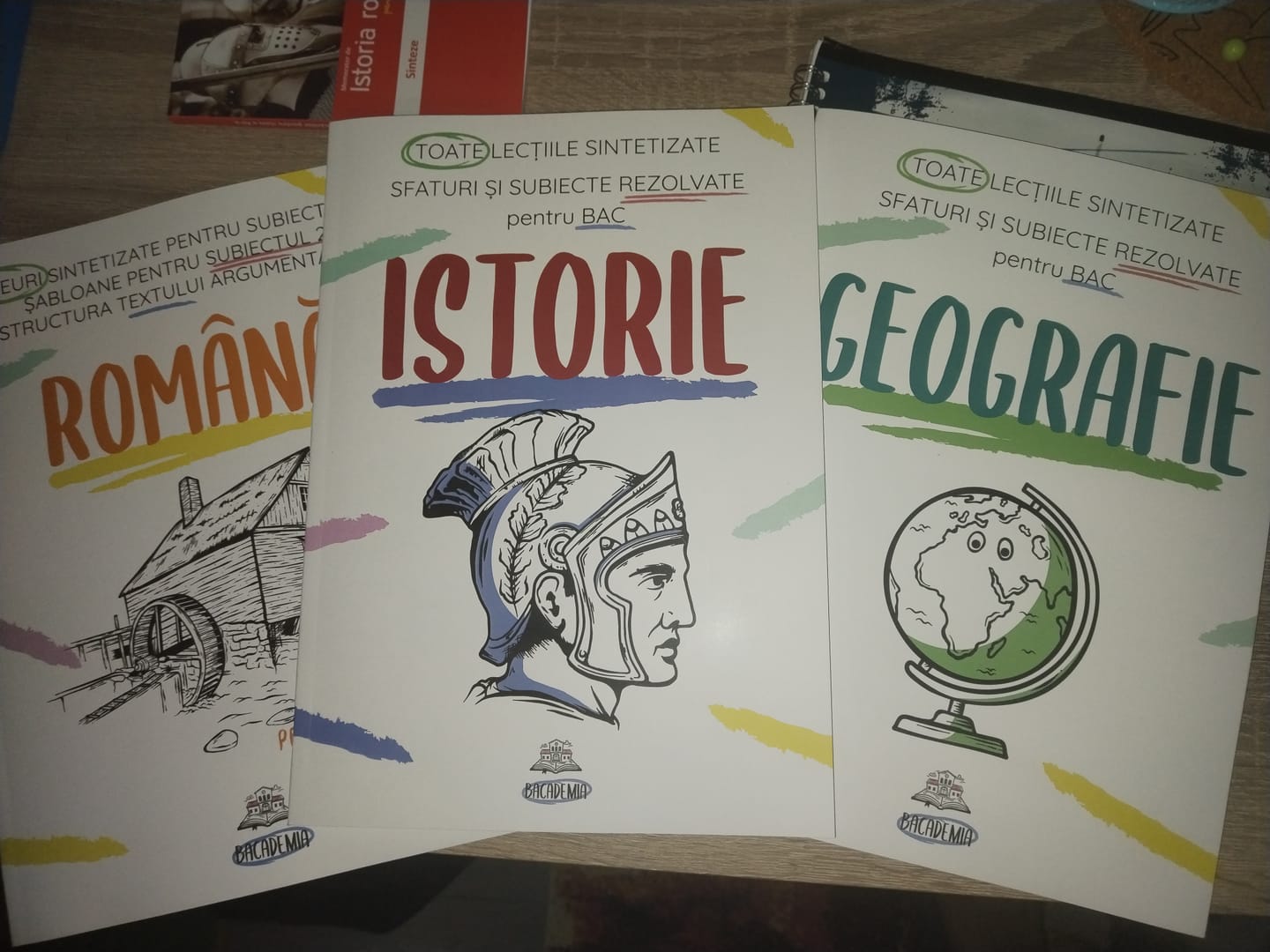 Customer photo review of Pachet Bacalaureat (Română + Istorie + Geografie) Bacademia