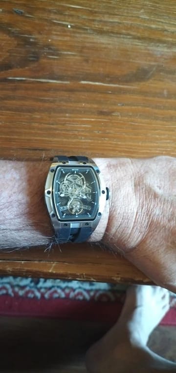 Customer photo review of Veyron Skeleton Automatic™