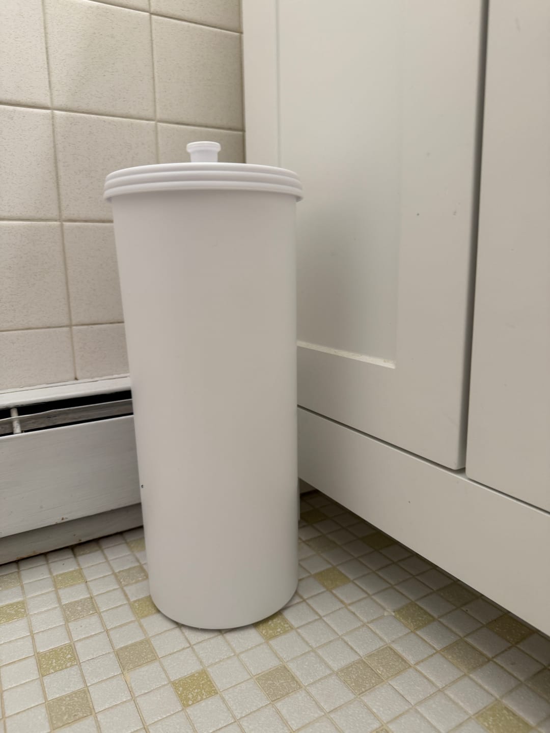 Customer photo review of Kent Toilet Tissue Reserve Canister White