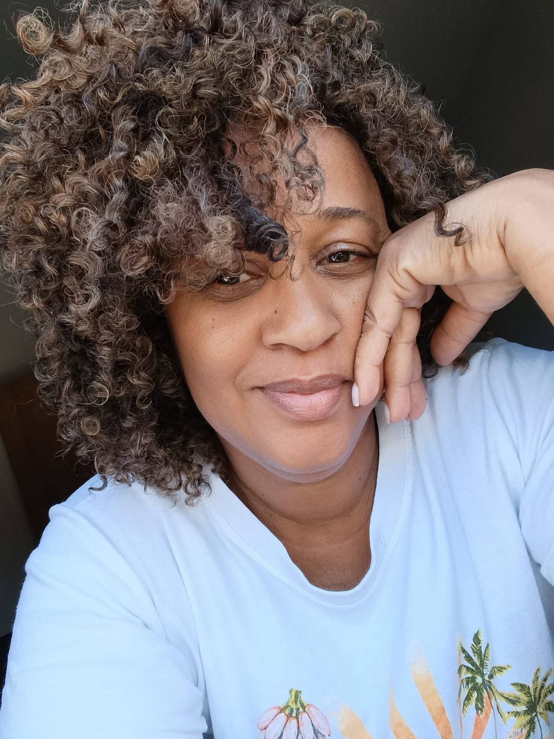 Customer photo review of Wig Bio Fibra Carlota Castanho M4/30